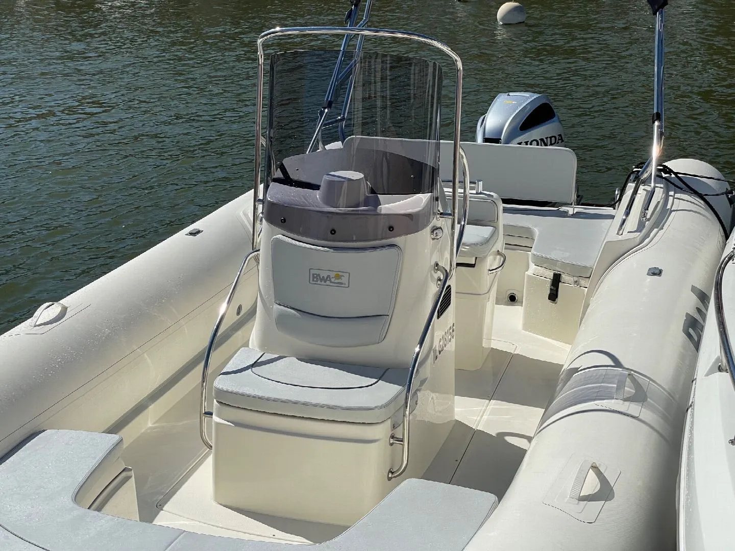 Explore Cogolin on a 7.75m Rental Motor Boat