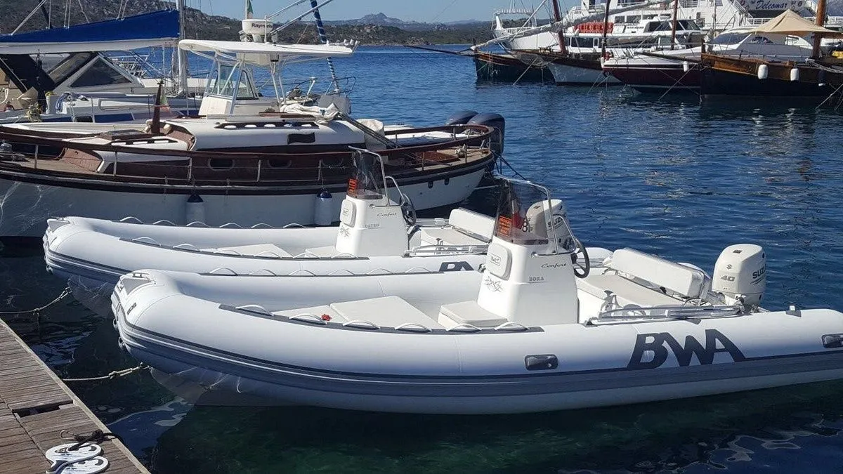 5.5m La Maddalena BWA 550 Motor Boat Hire