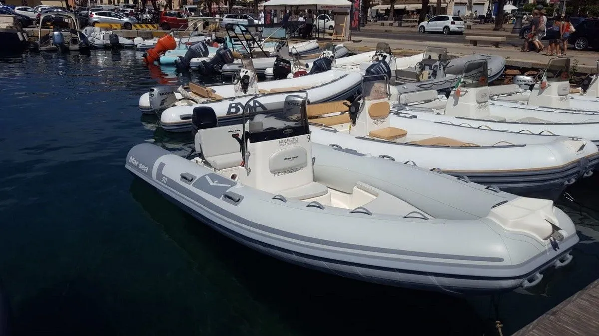 No Name Charter Boat