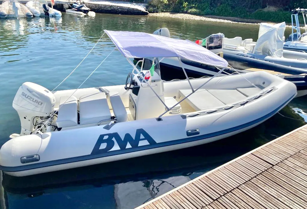 5.5m Cannigione BWA 550 Motor Boat Hire