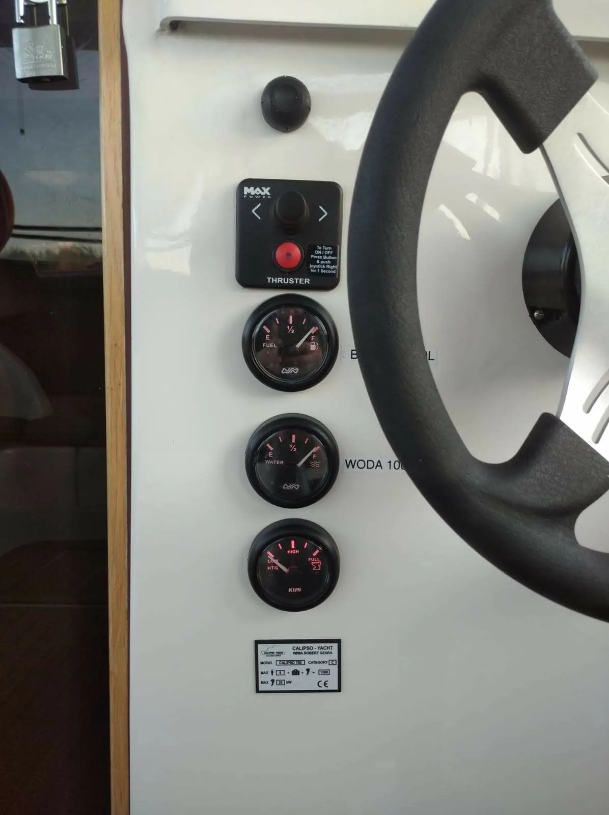 Fuks Charter Boat