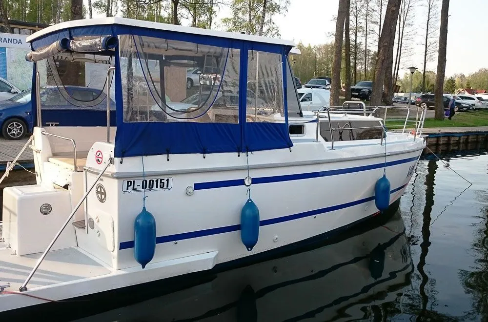 Vagabond Kiralık Teknesi