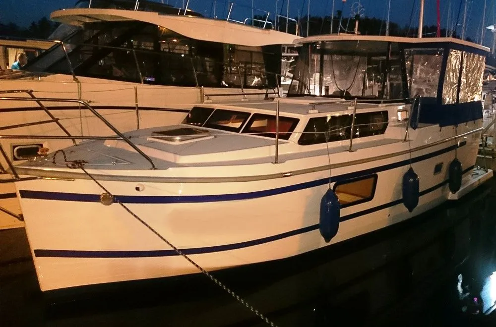Vagabond Kiralık Teknesi