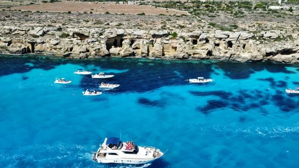 Floen Charter Boat