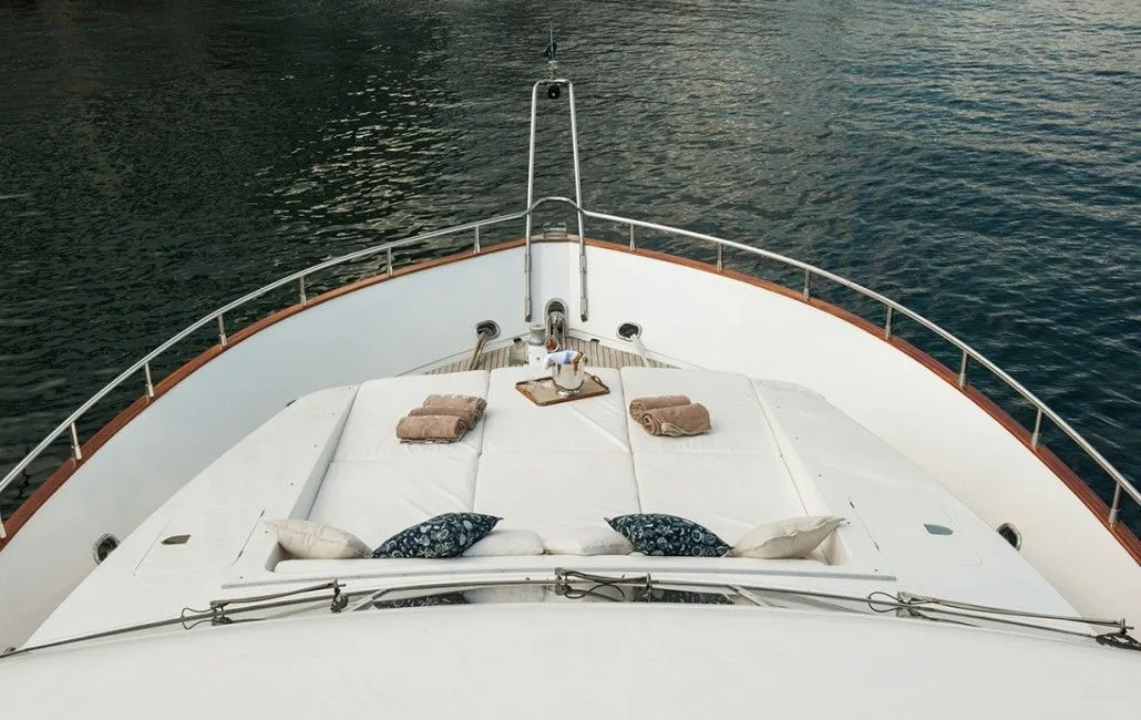 Pietro Charter Boat