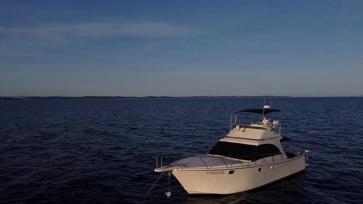 Tunana Charter Boat