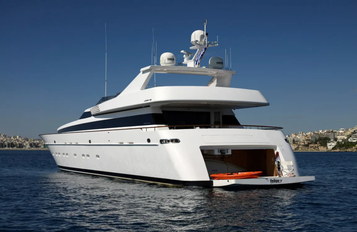 Feligo V Charter Boat - 5