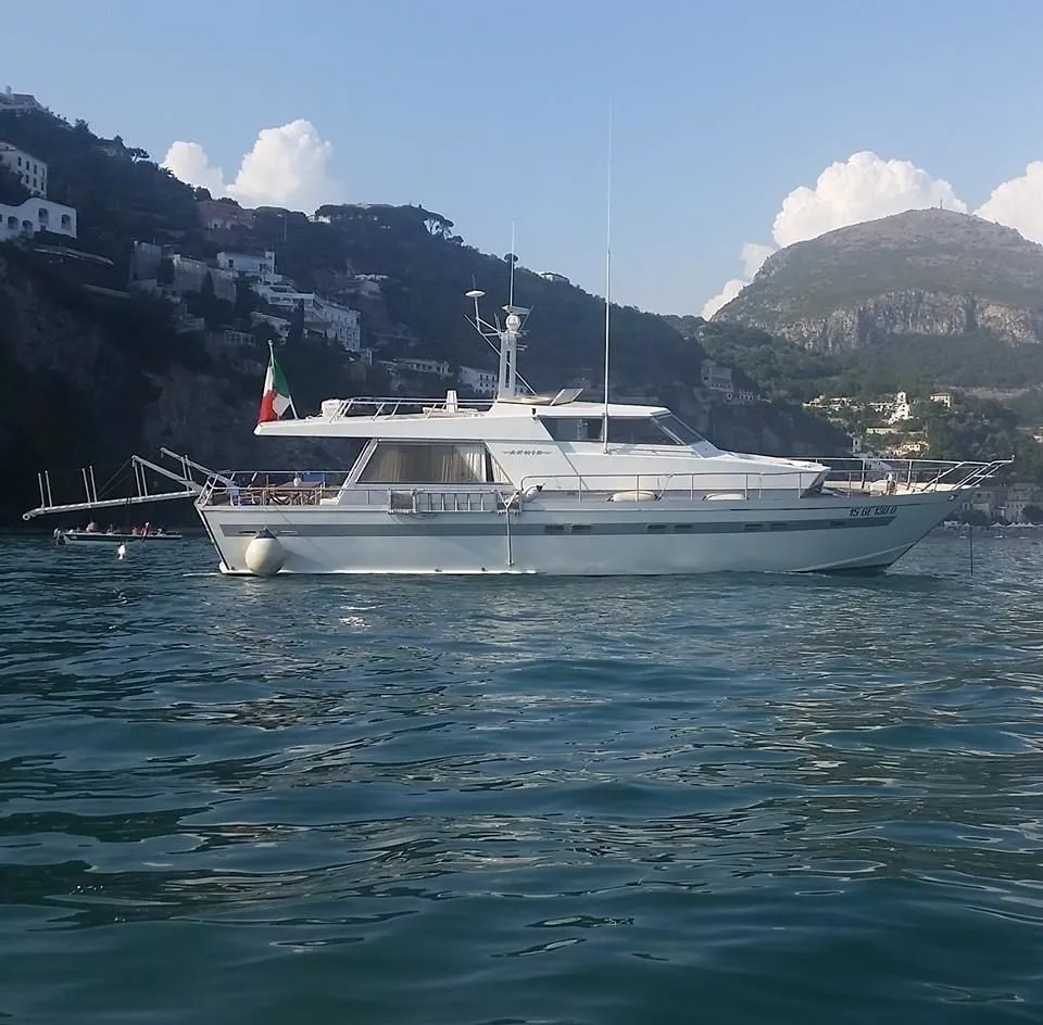 Antonella 4 Charterboot - 3