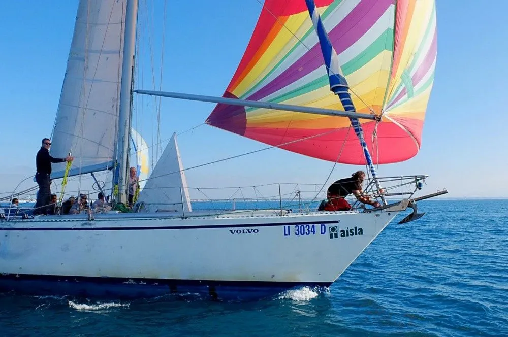 Rent a 17m Boat in Livorno