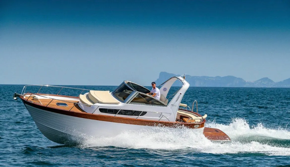 Wizzo Charter Boat