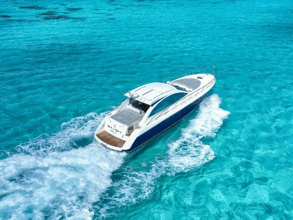 Cancun Kiralık Cantieri Navali Anzio Speranzella 31.1m Motoryat