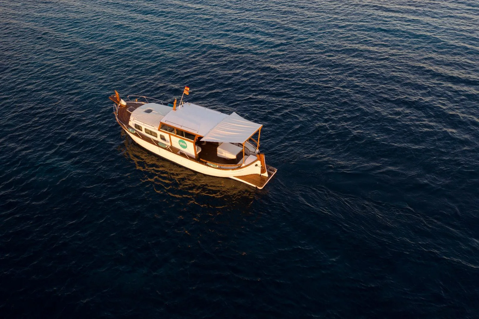 Binifabini Charter Boat