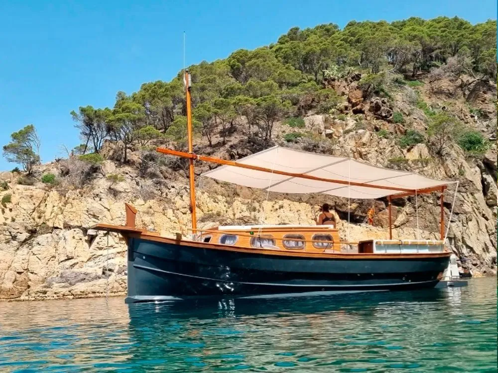 7.99m Port de Pollensa Capeador Saura 40 Motor Boat Hire