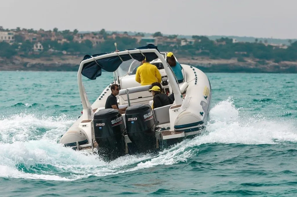 Rent a 10.07m Boat in Can Pastilla