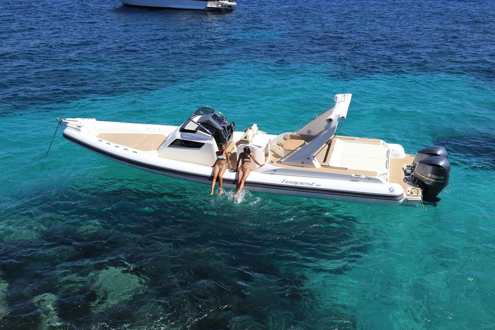 Yachti Boy Charter Boat