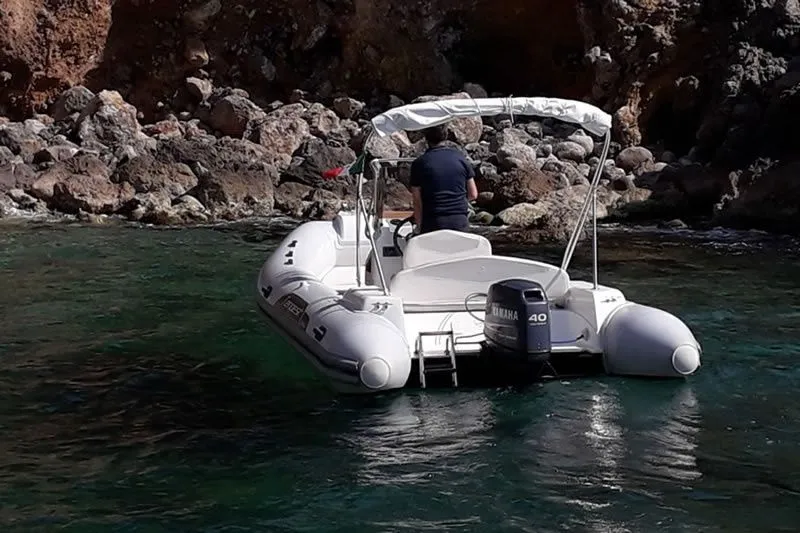 No Name Charter Boat