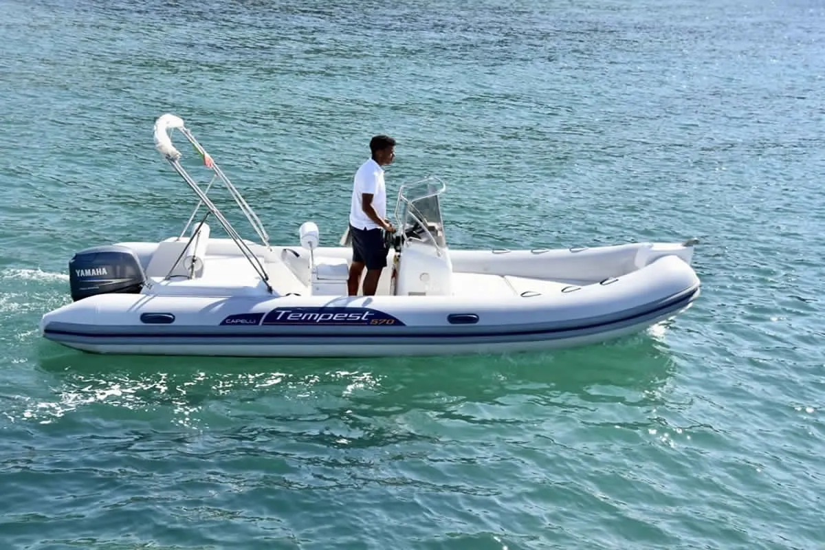Explore Monte Argentario on a 5.7m Rental Motor Boat