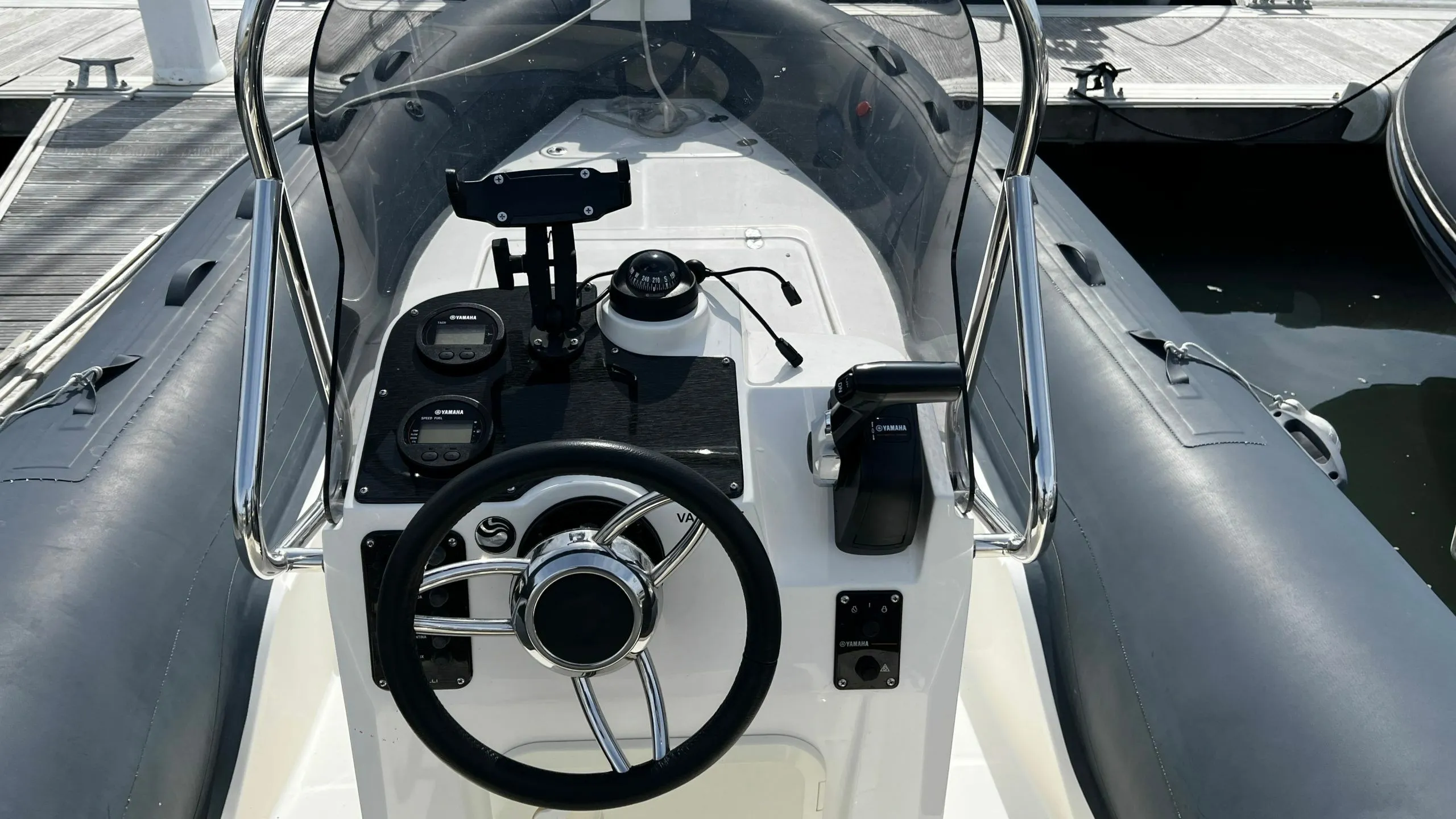 6.5m Arzon Capelli Tempest 650 Hire