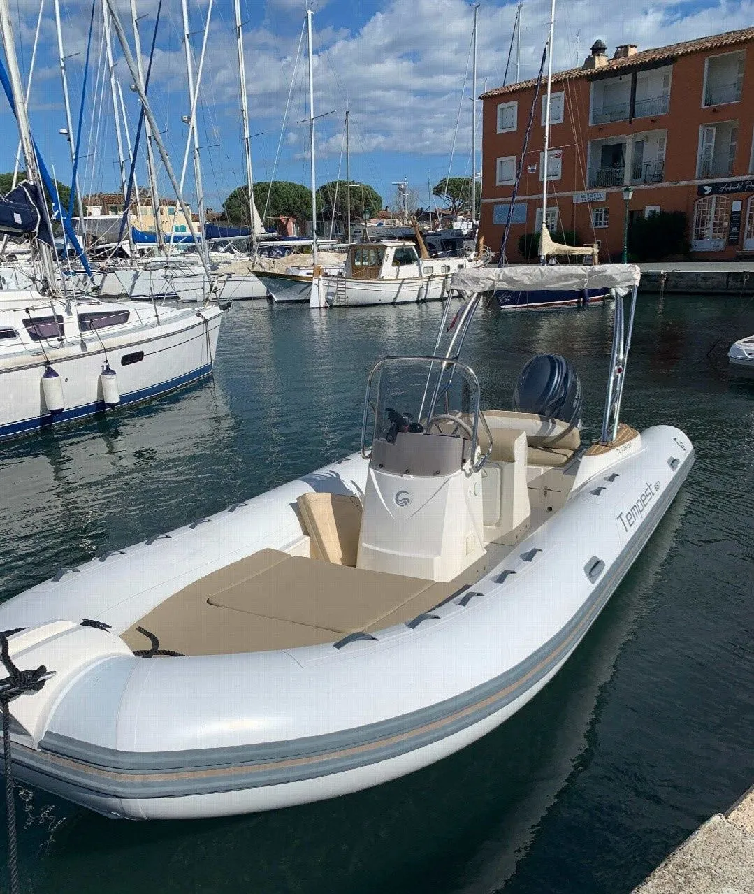 Explore Grimaud on a 6.5m Rental Capelli Tempest 650