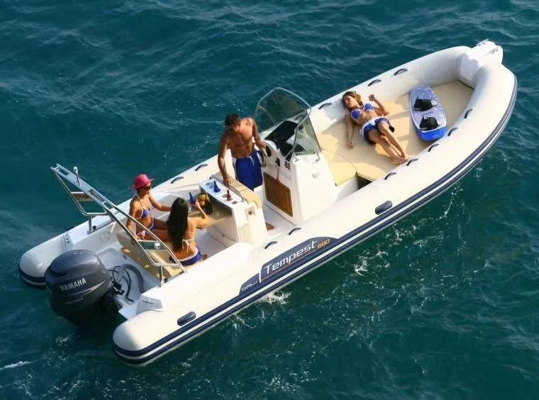 No Name Charter Boat