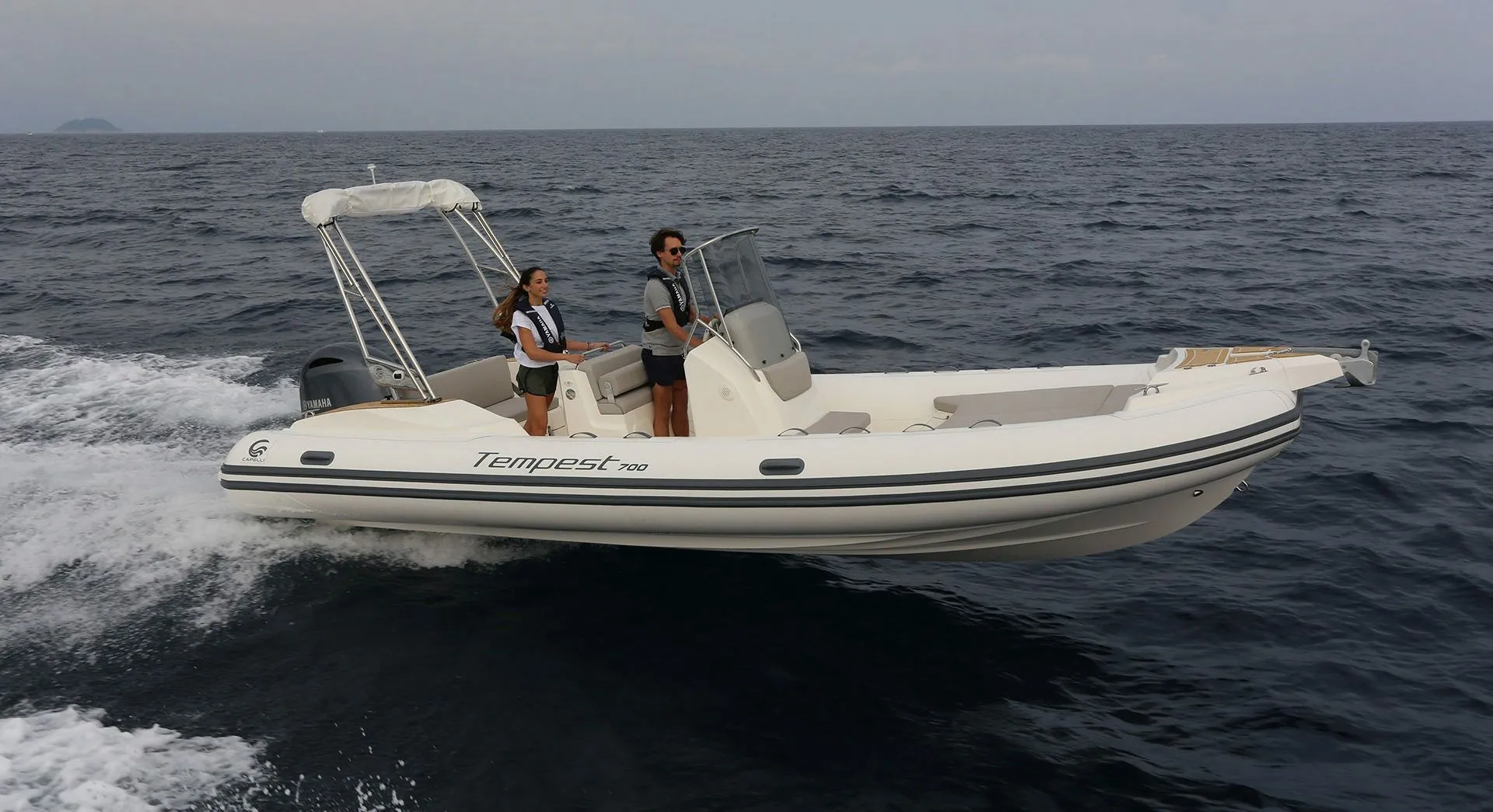 6.92m Antibes Boat Hire