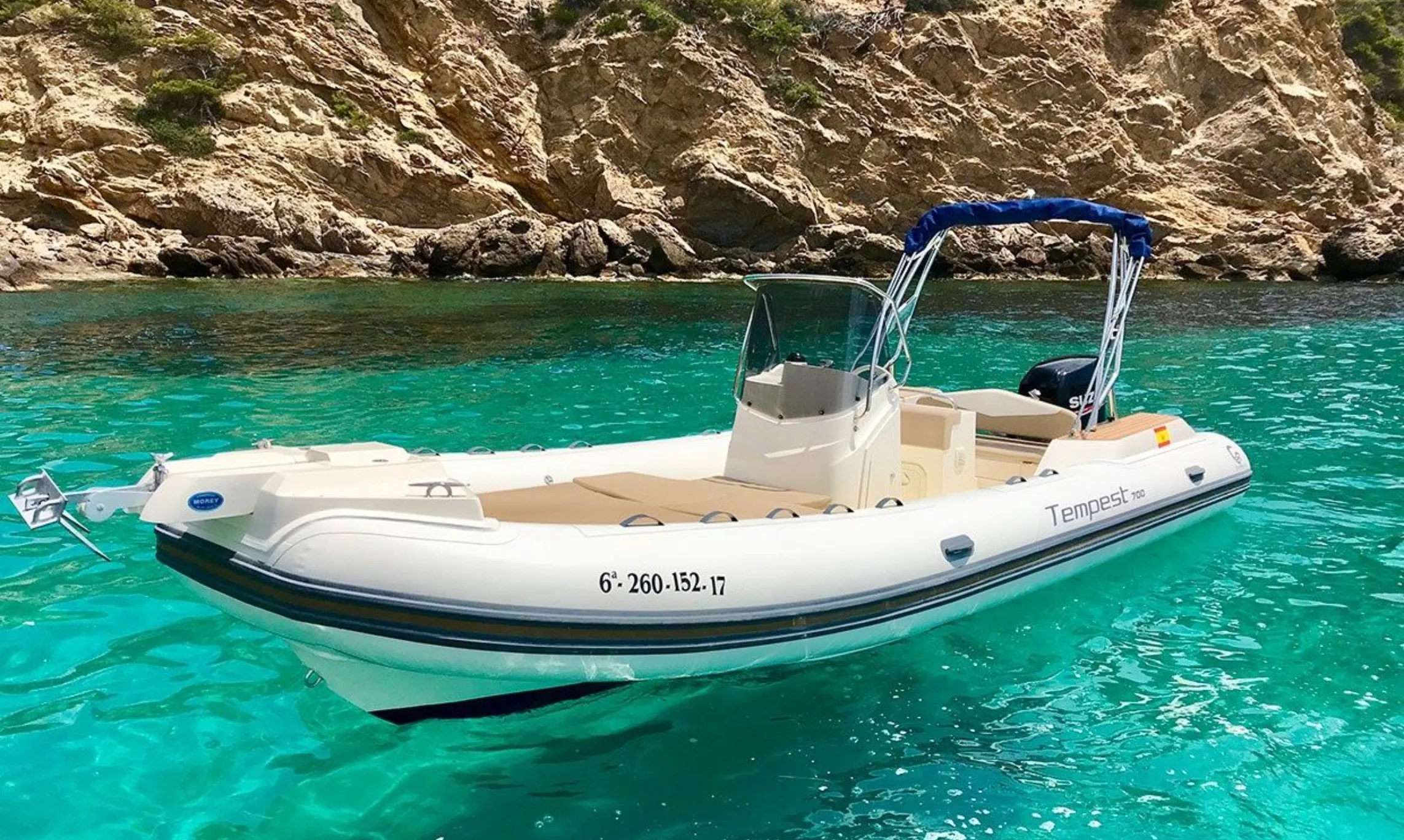Rent a 7.15m Capelli Tempest 700 Motor Boat in Port d'Andratx