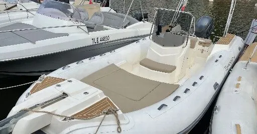 San Stephano 3 Mietboot