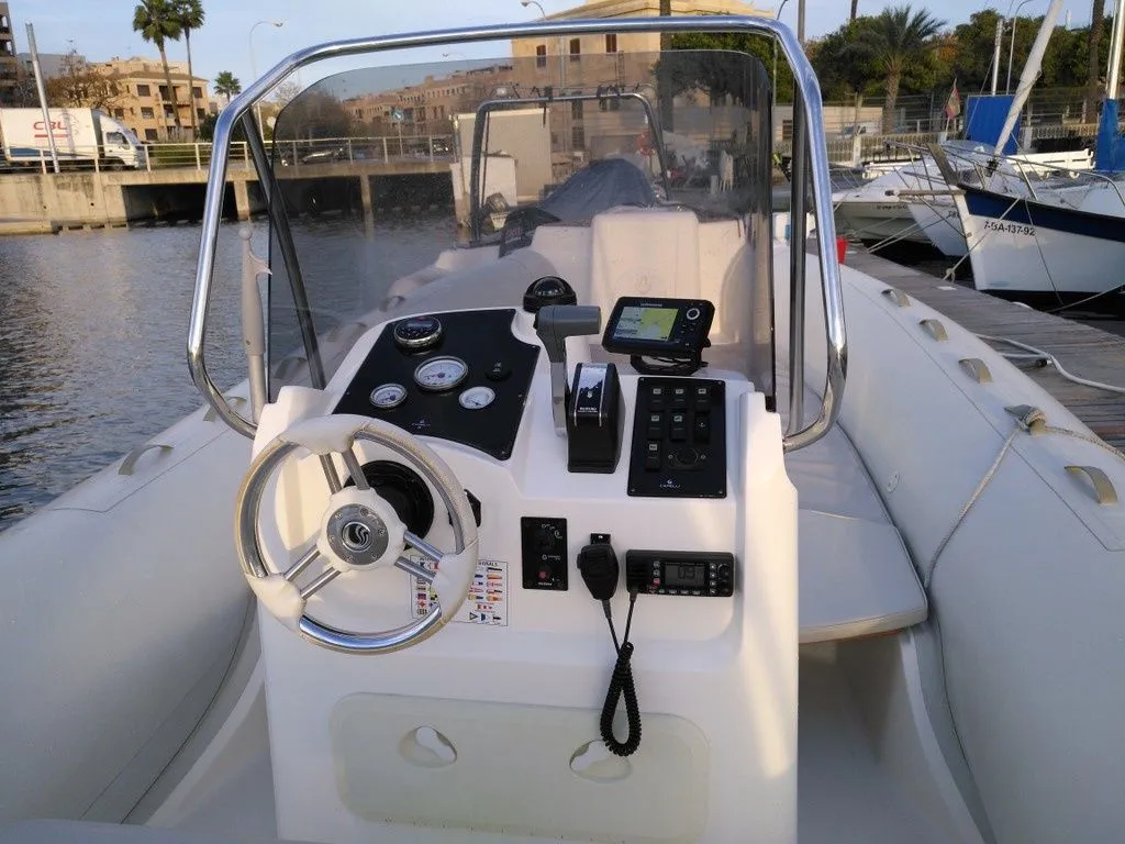 Smile 1 Charter Boat