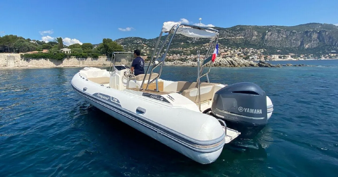 No Name Charter Boat