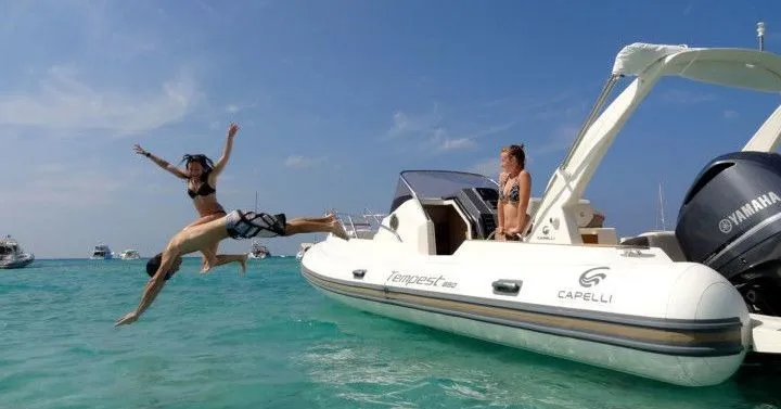 Maya Beach Charter Boat