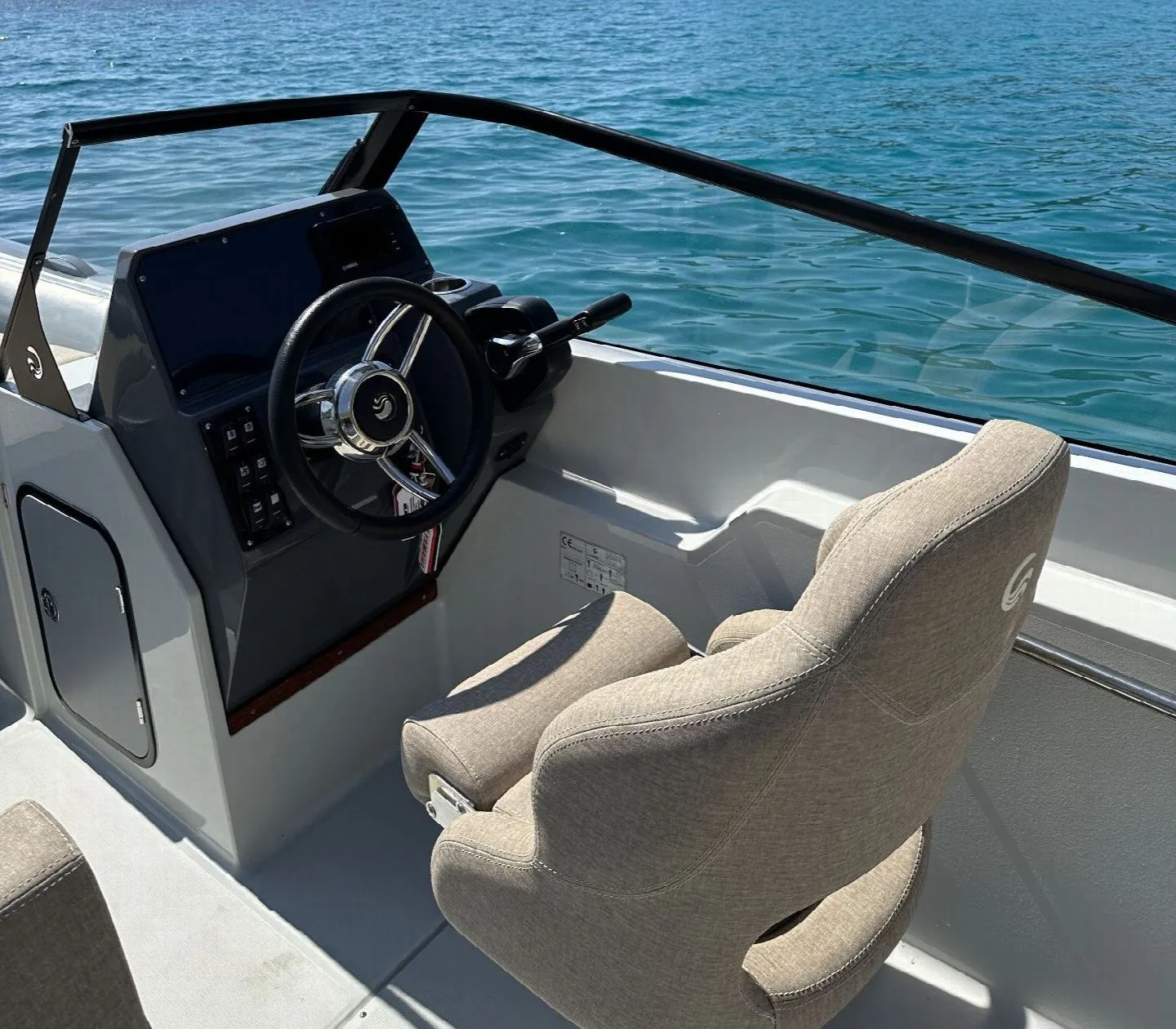 Joujou Charter Boat