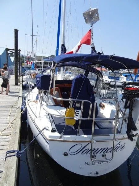 Sommelier Charter Boat