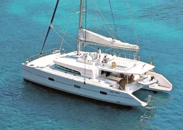 Explore Eden Island on a 17.26m Catlante 600 Catamaran Rental