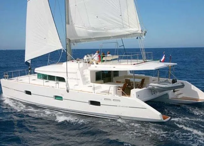 Tauceti 2 Charterboot - 3