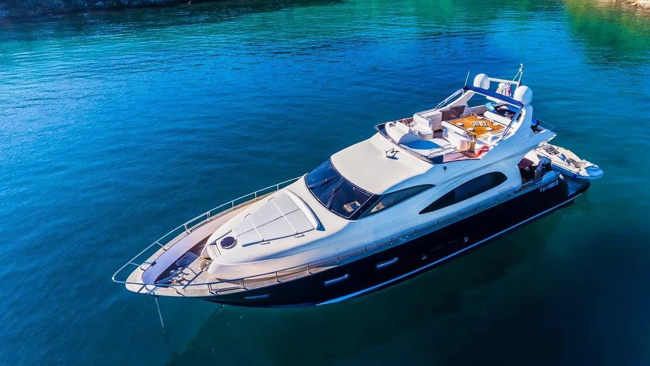 Rent a 22.2m Motor Yacht in Marina