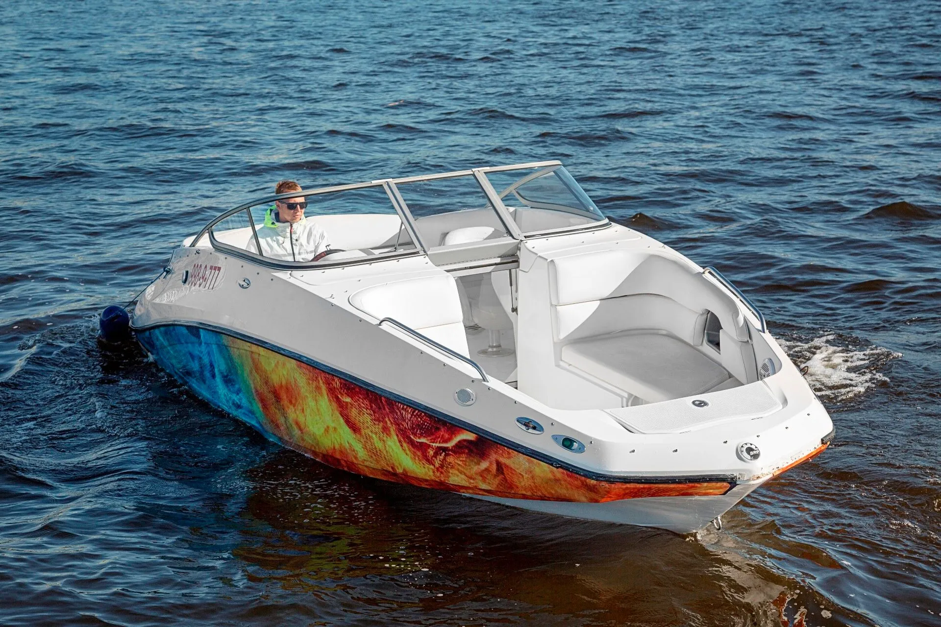 Rent a 7.16m Challenger 230 Motor Boat in Saint Petersburg