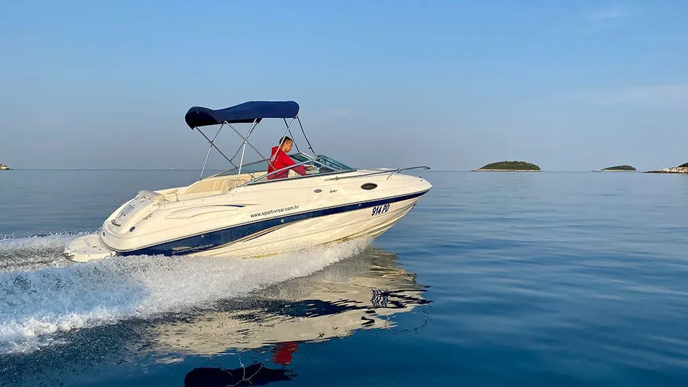 No Name Charter Boat
