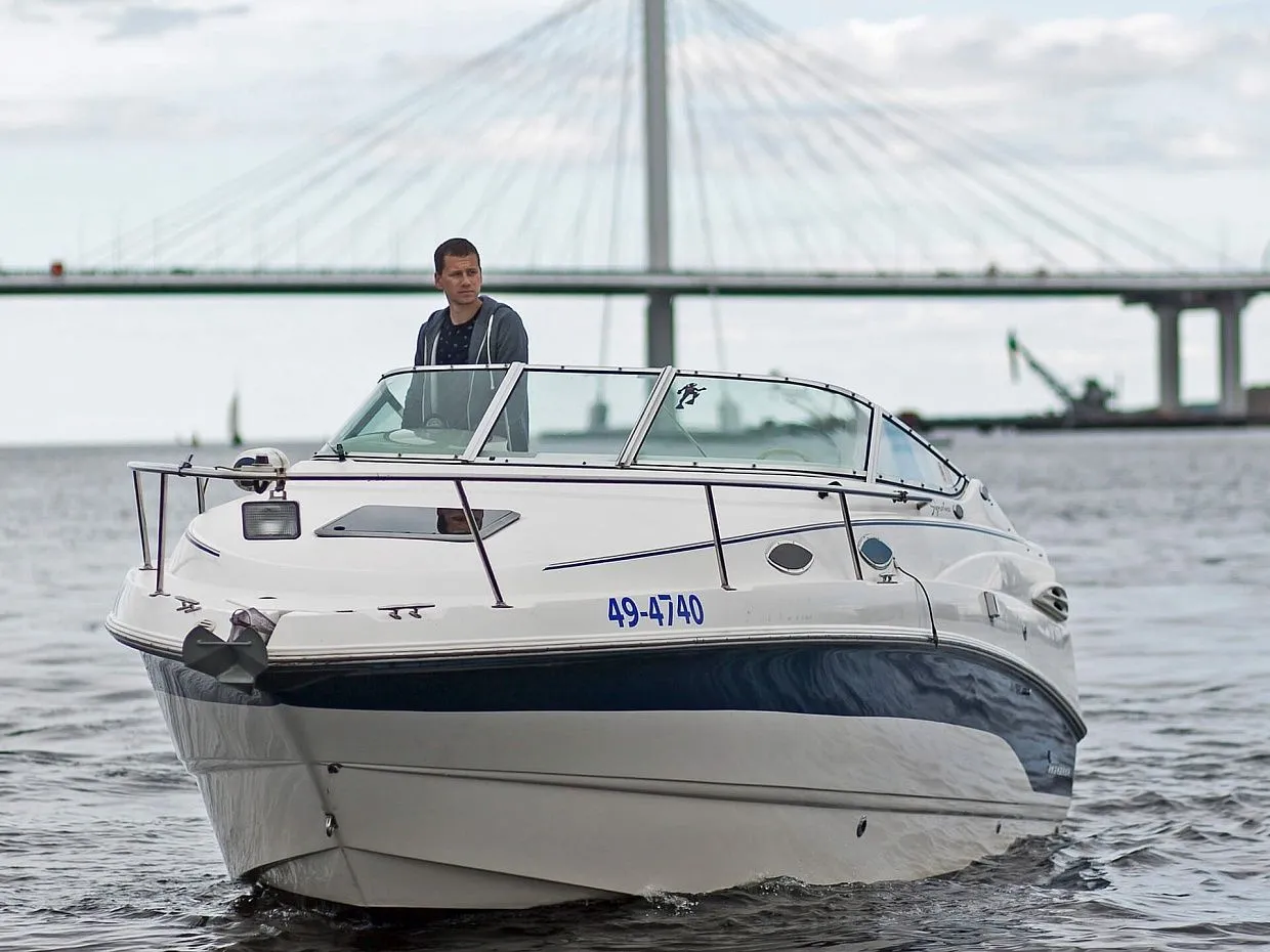 Charter a 7.3m Motor Boat in Saint Petersburg
