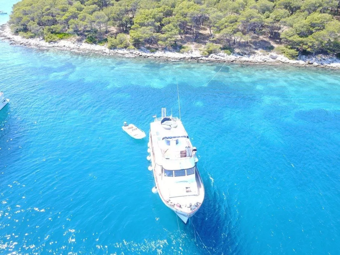 Alte Veste Charterboot - 3