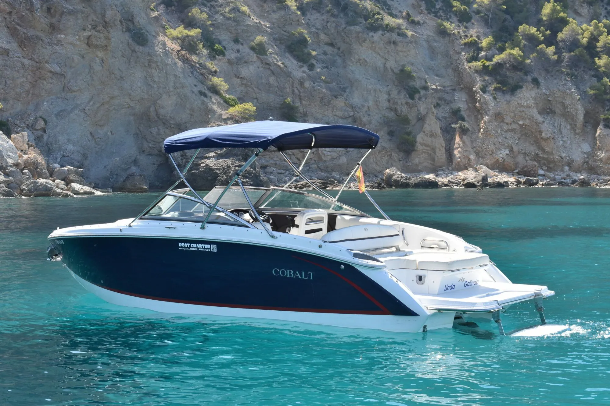 Charter a 6.96m Cobalt 220 in Port d'Andratx