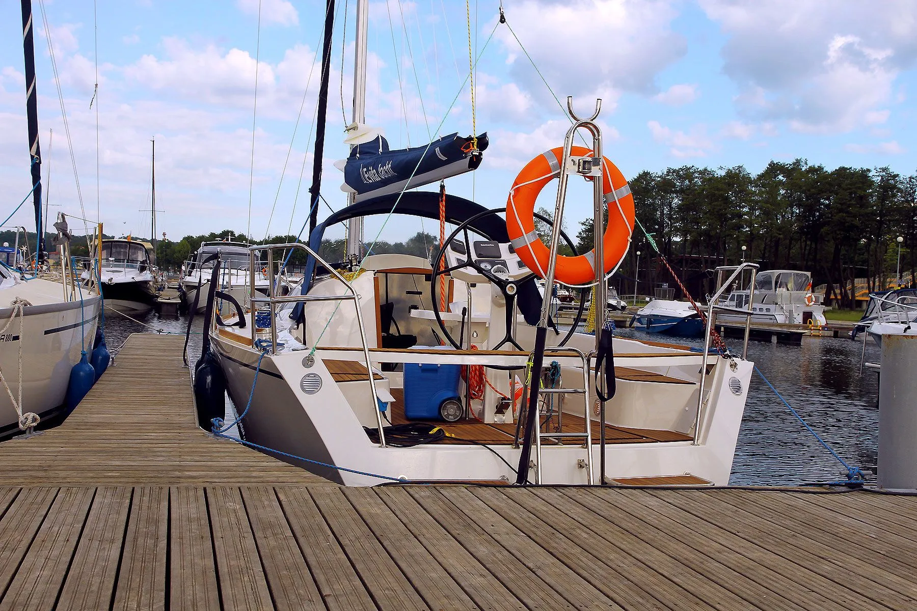 Kipryda Charter Boat - 3