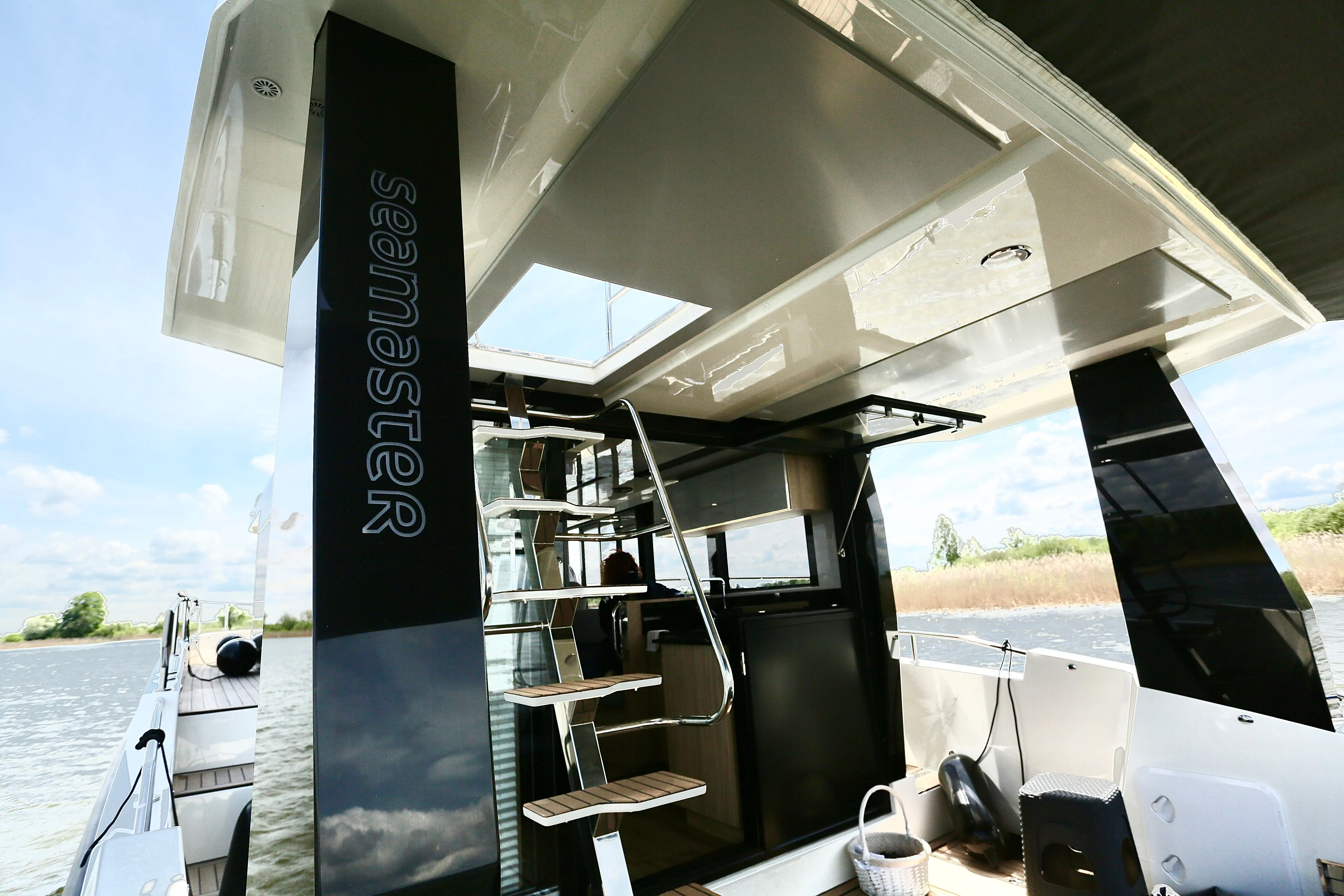 Columbus Charter Boat