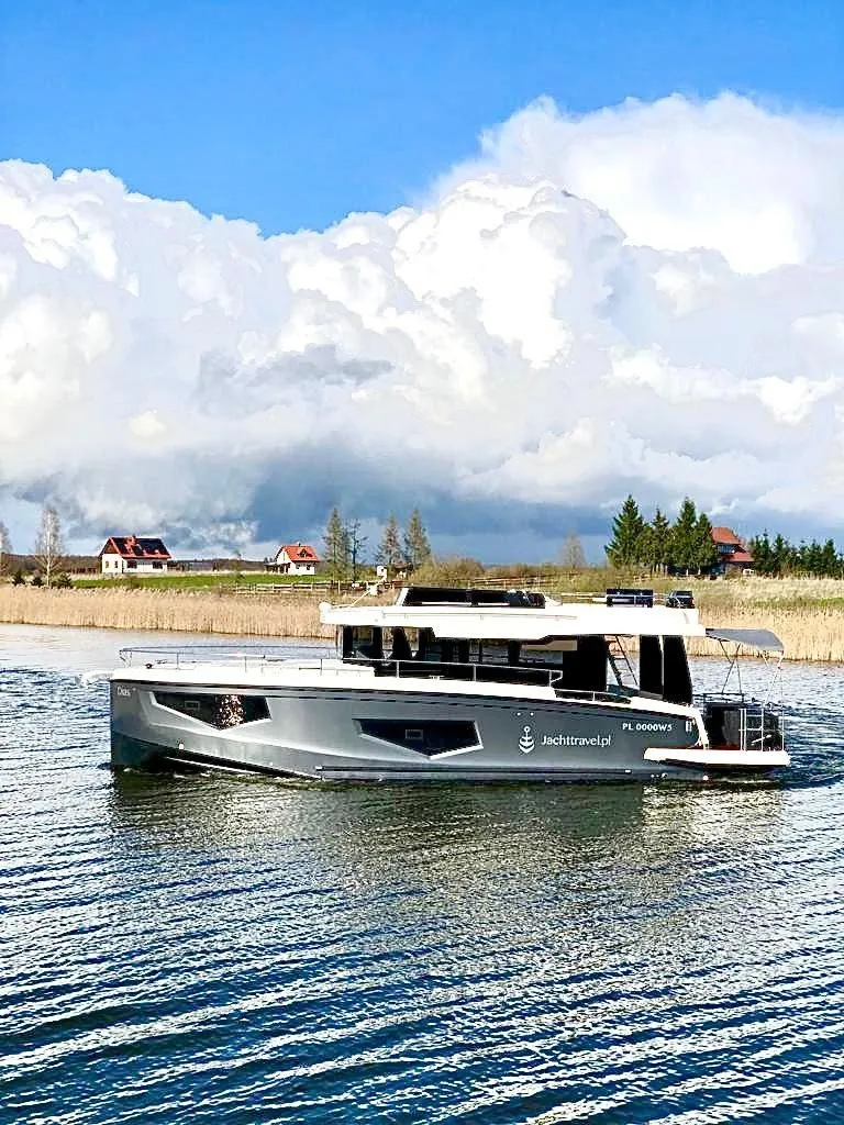 Charter a 13.5m Boat in Mikolajki
