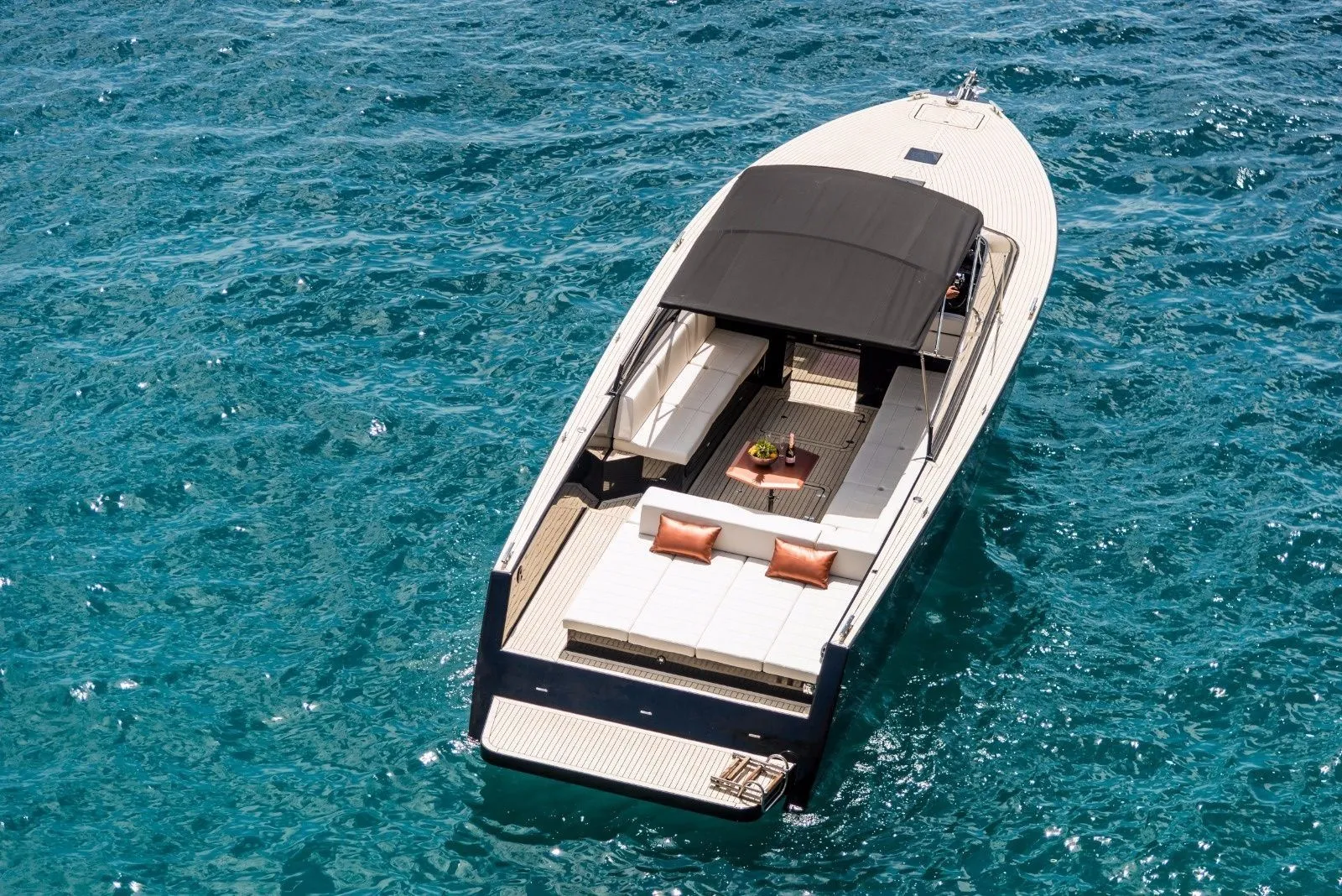 Explore Makarska on a 11.38m Rental Motor Yacht