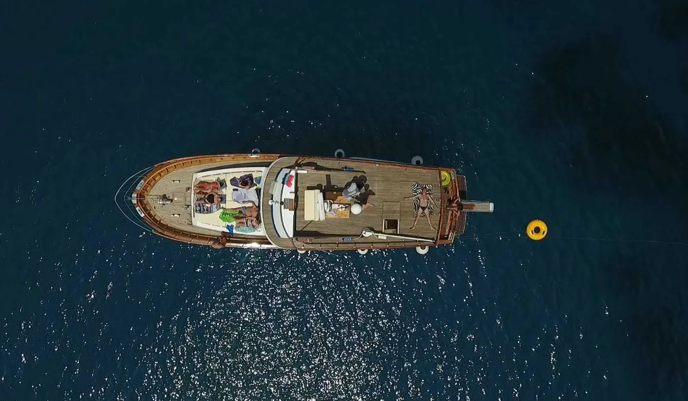 Sadama 2 Charter Boat