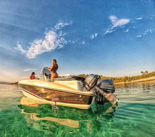 Explore Nikiti on a 4.5m Rental Motor Boat