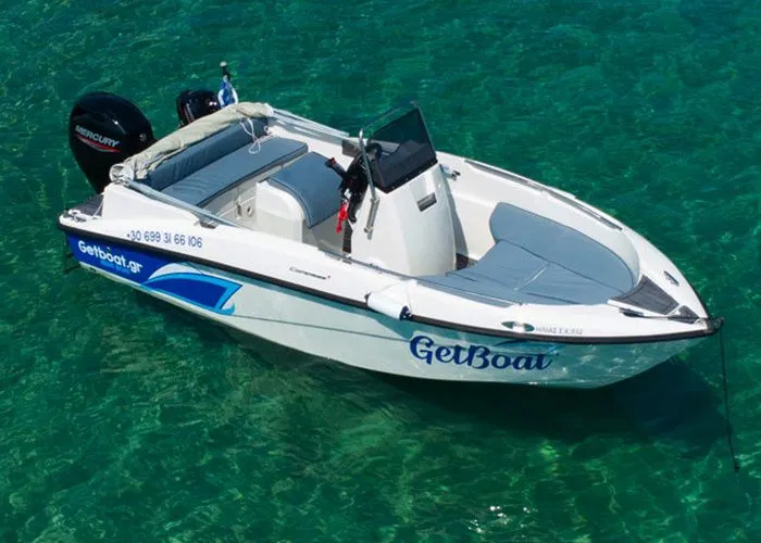 Explore Nea Peramos on a 5m Rental Boat