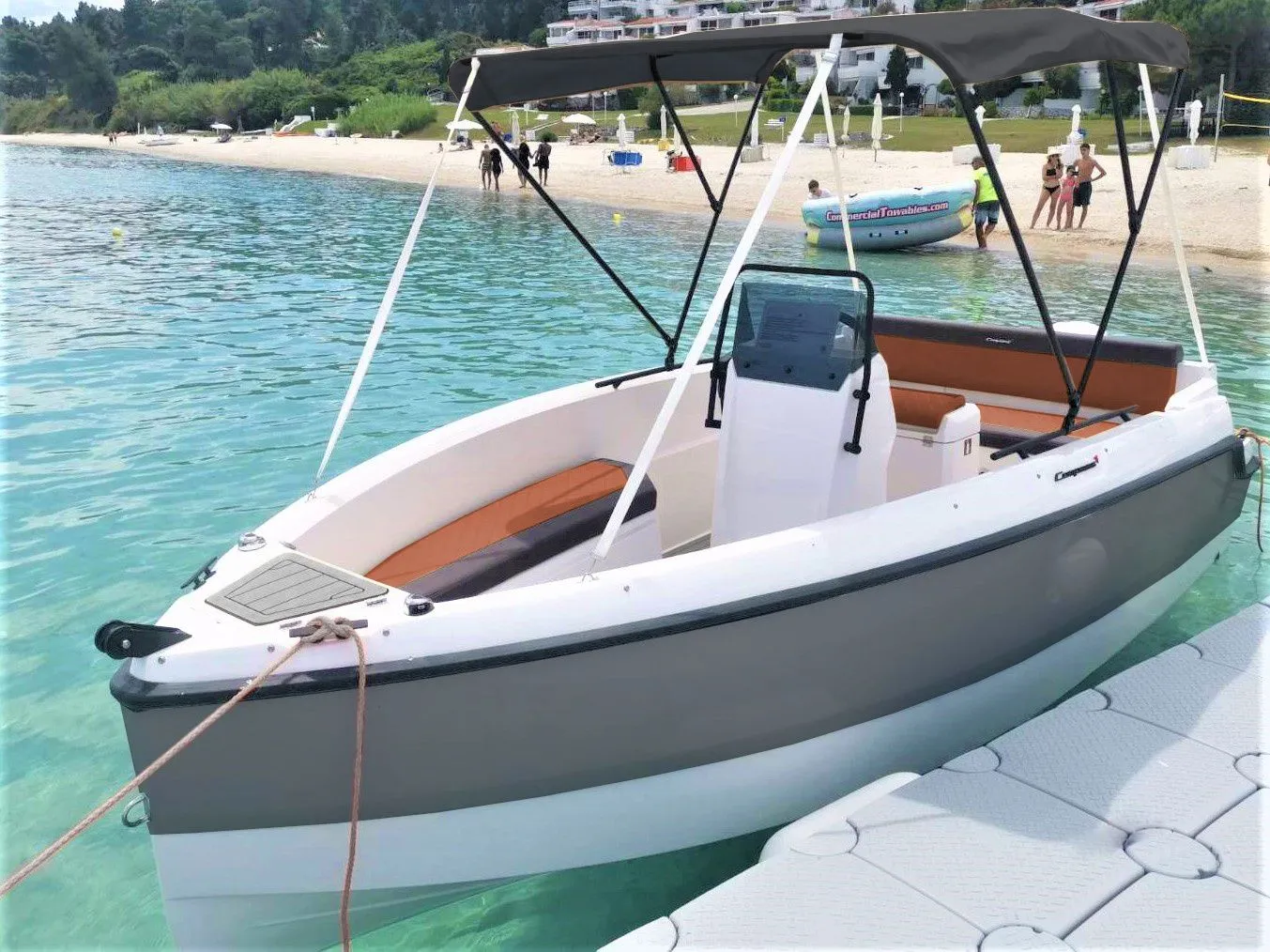 Rent a 5m Motor Boat in Aliki