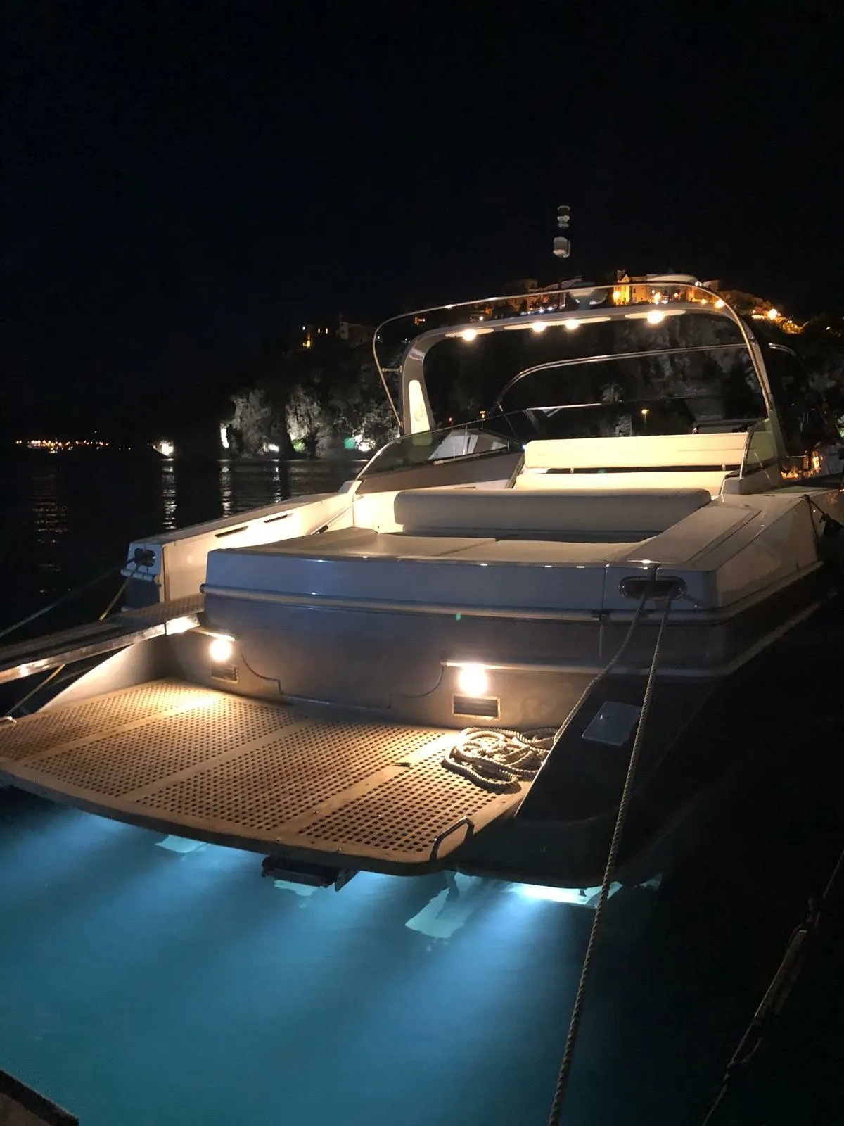 Shafat Charter Boat