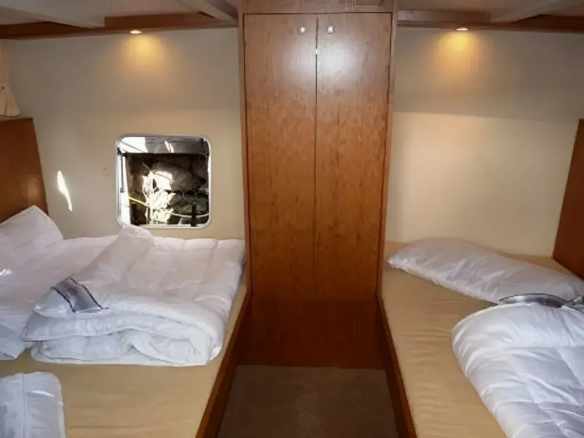 Rent a 9.2m Boat in Zehdenick